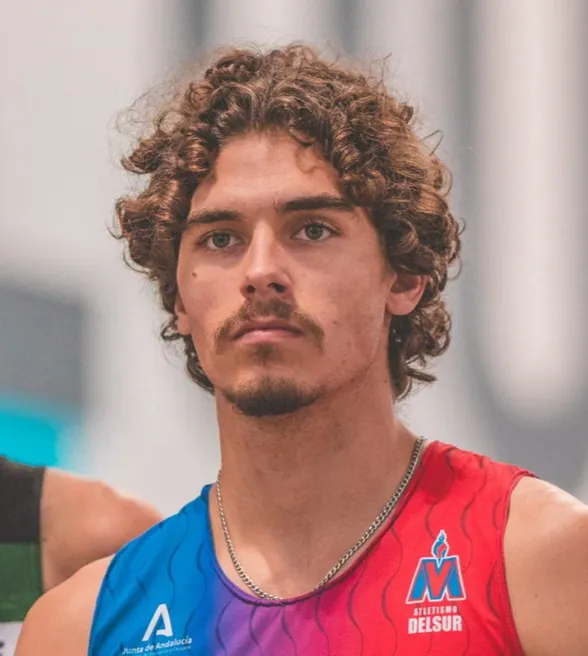 Rafael Moreno Burgos, entrenador personal de running, ciclismo y triatlón online con base en Málaga